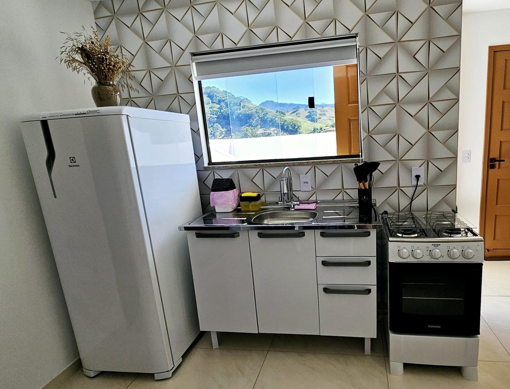 Cantinho Na Serra - Apartamento Santa Maria Madalena Esterno foto
